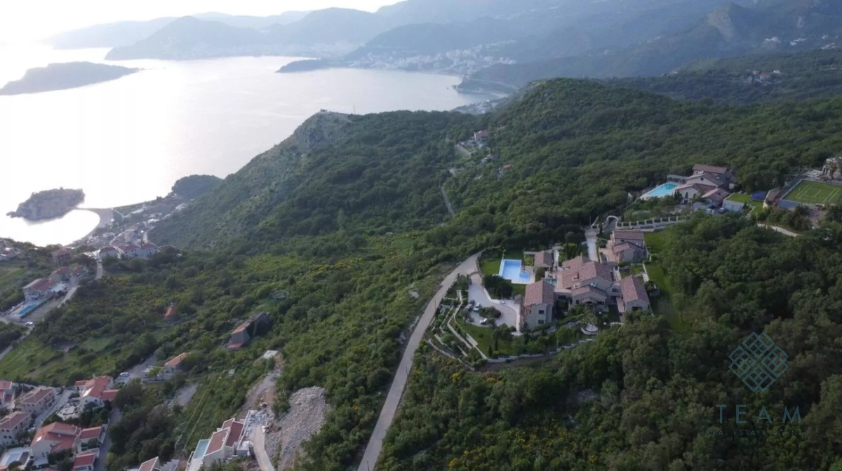 Budva, Blizikuće, zemljište 5325m²